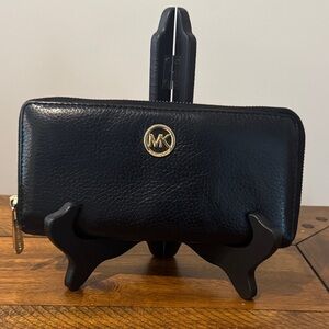 Michael Kors Black Leather Zip-Around Wallet